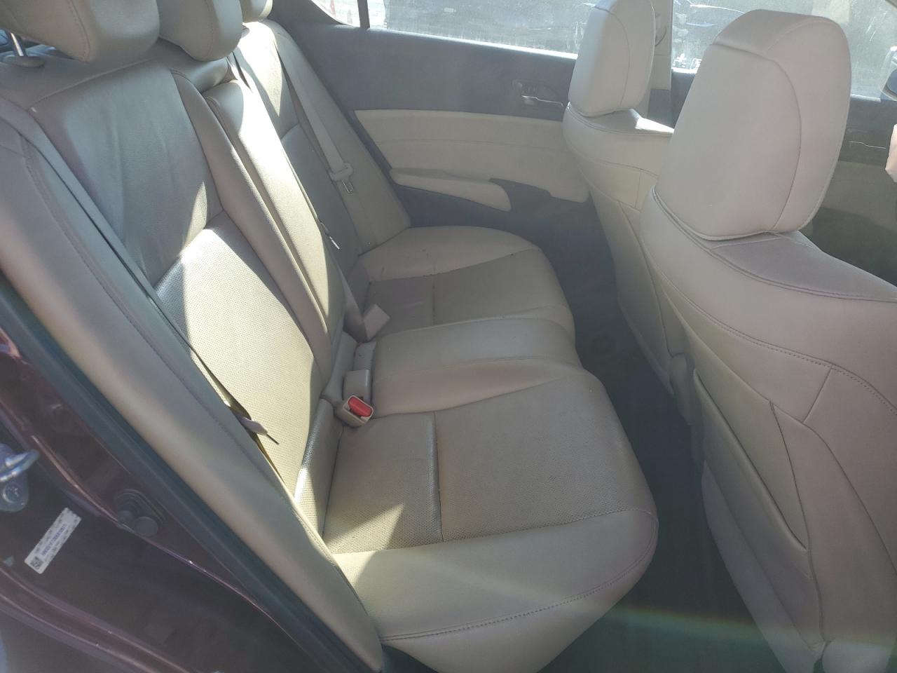 Acura ILX 20 Tech Image 10