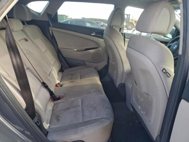 Hyundai TUCSON Limited Image 12