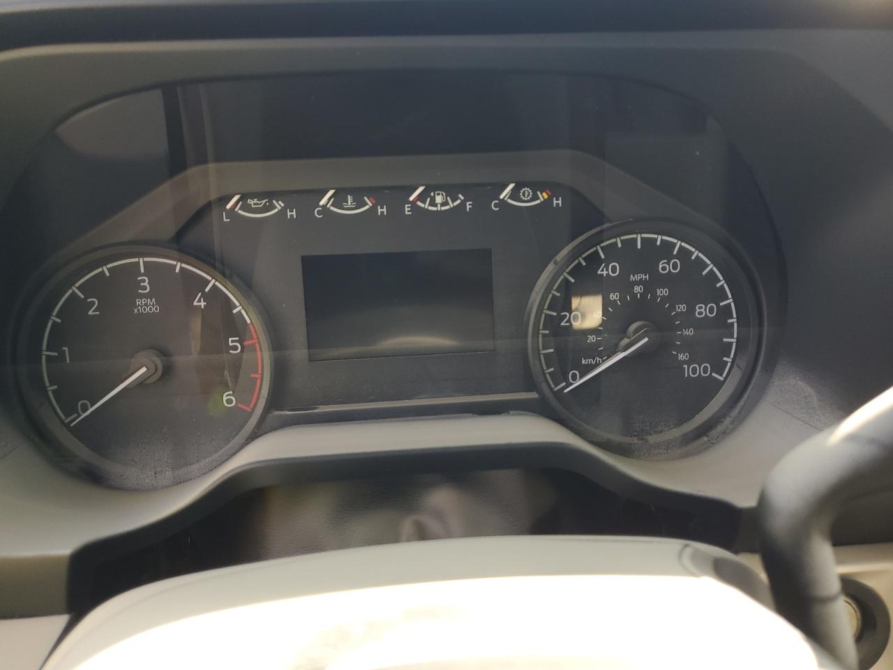 Ford F-450 Super Duty Image 12