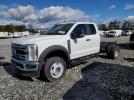 Ford F-450 Super Duty Image 1