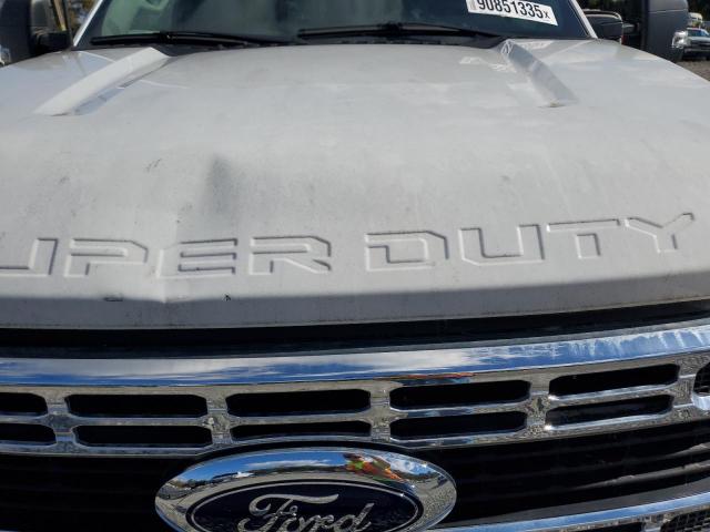 Ford F-450 Super Duty Image 7