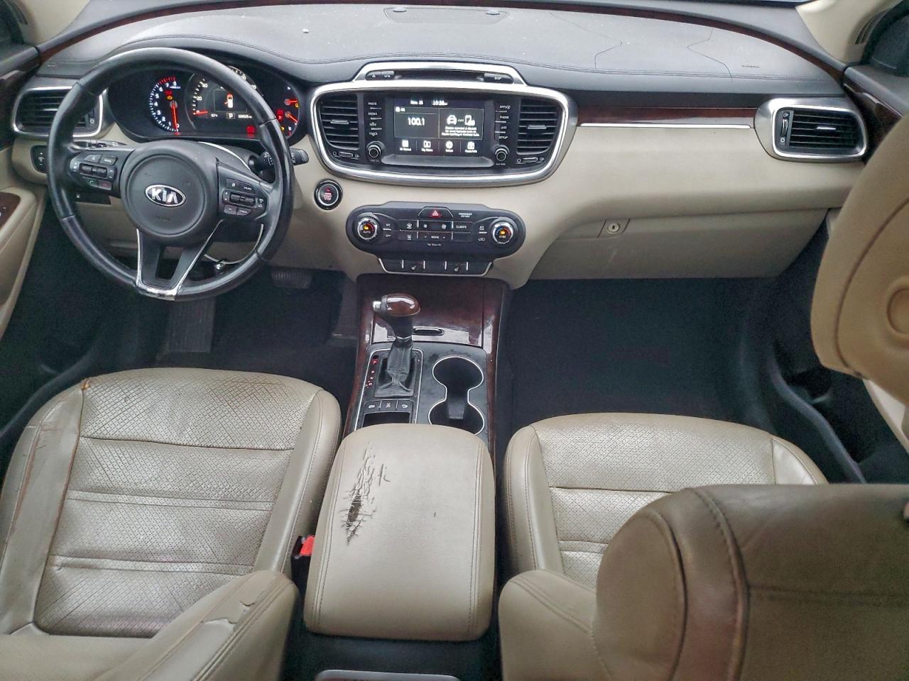 Kia Sorento Ex Image 10