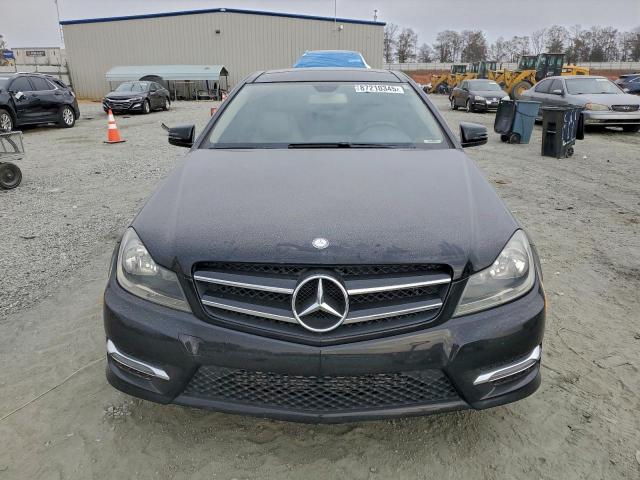 Mercedes-Benz C-Class 250 Image 4