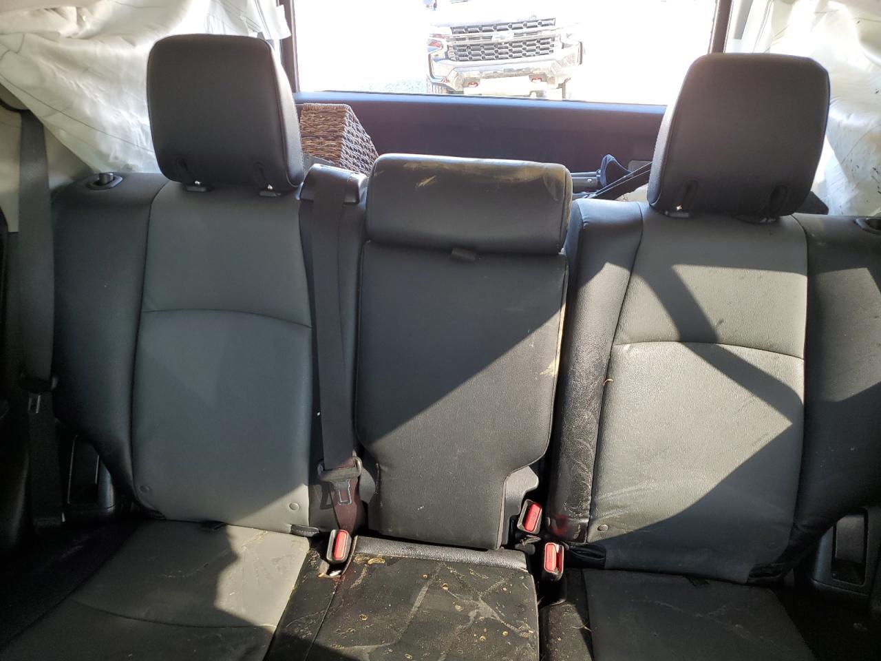 Toyota 4Runner Sr5 Image 10