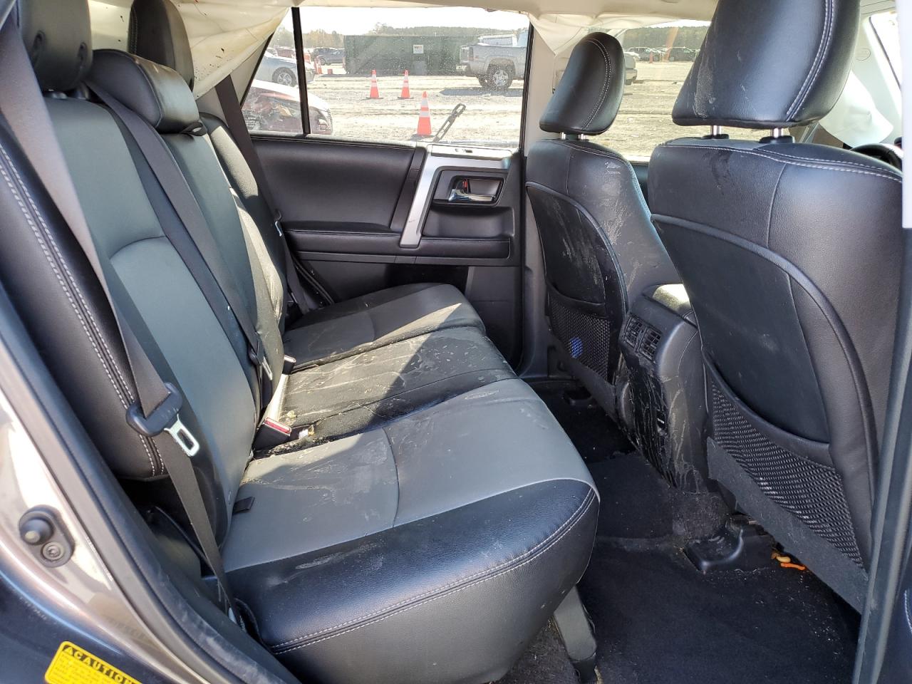 Toyota 4Runner Sr5 Image 9