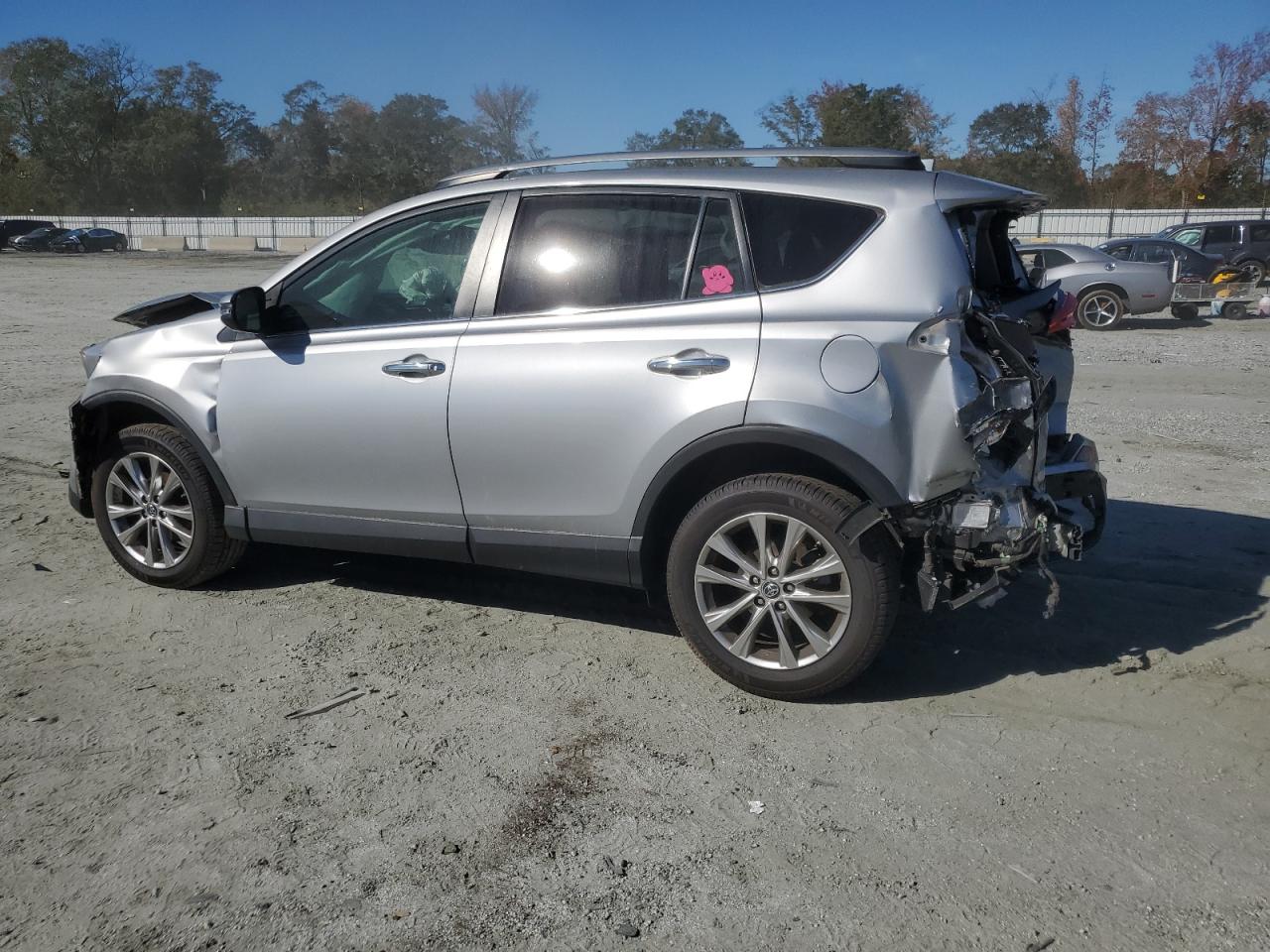 Toyota RAV4 Limited Image 2