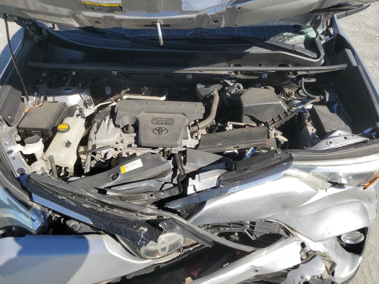 Toyota RAV4 Limited Image 11