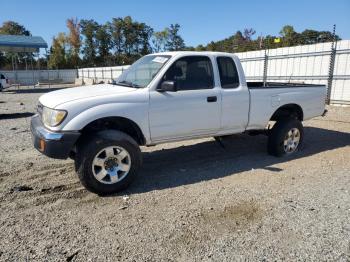  Salvage Toyota Tacoma