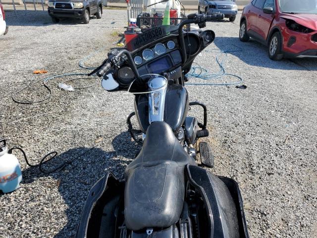 Harley-Davidson Flhxs Image 8