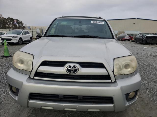 Toyota 4Runner Limited Image 2