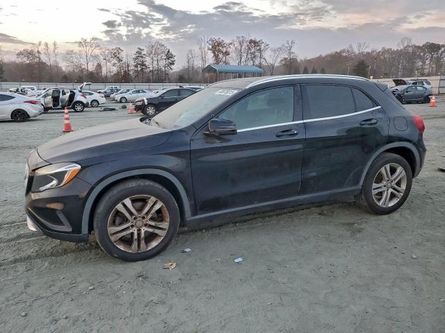  Salvage Mercedes-Benz GLA