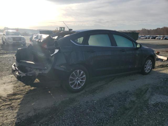 Ford Fusion S Image 3