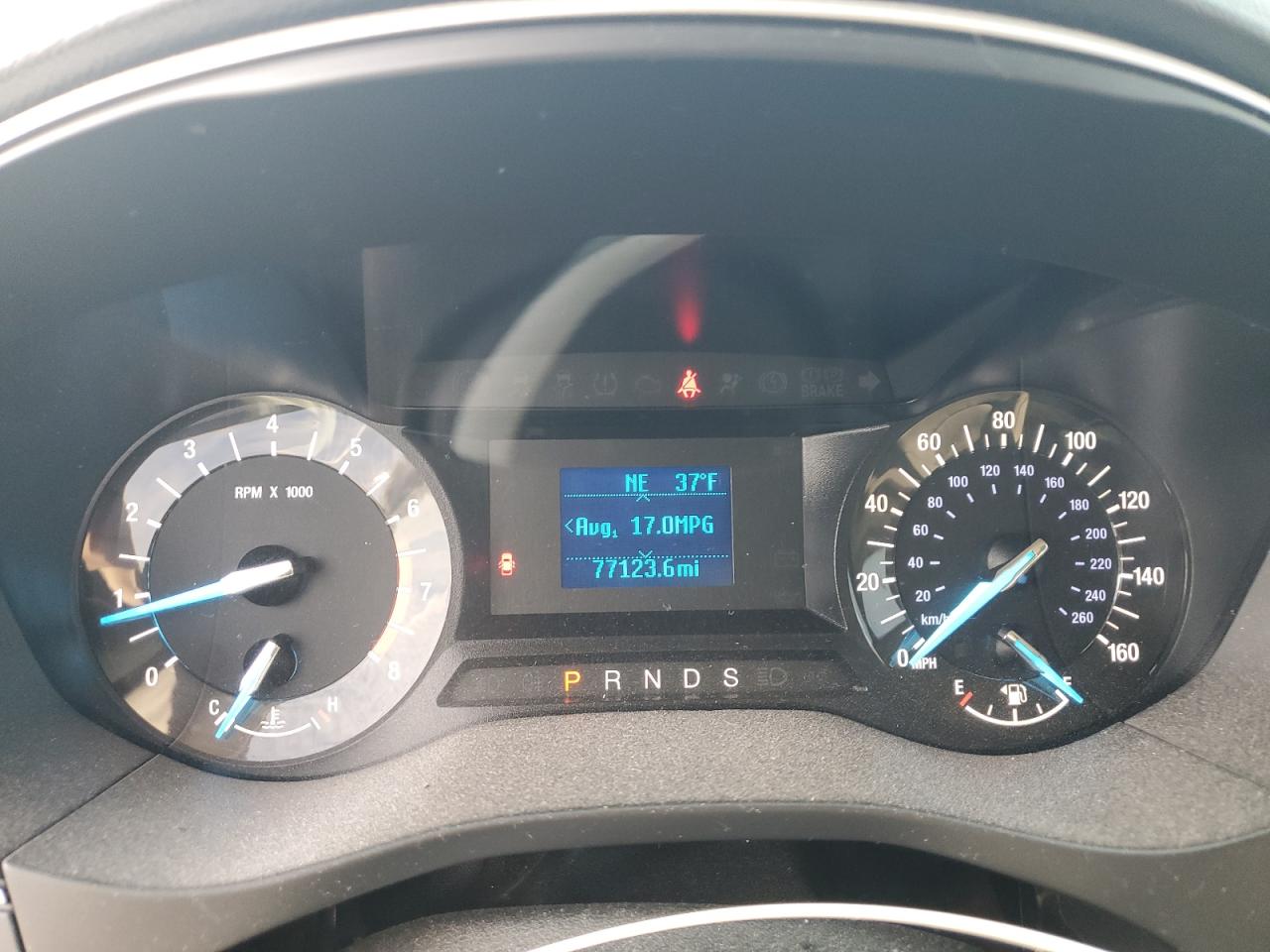 Ford Fusion S Image 7