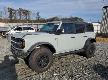  Salvage Ford Bronco