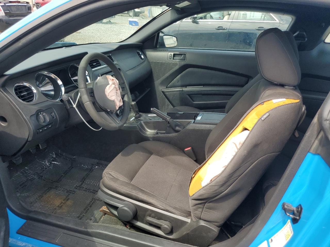 Ford Mustang Image 4