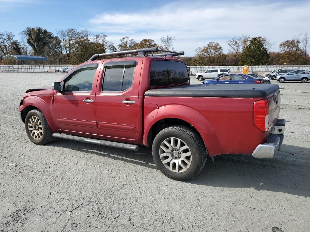 Nissan Frontier S Image 2