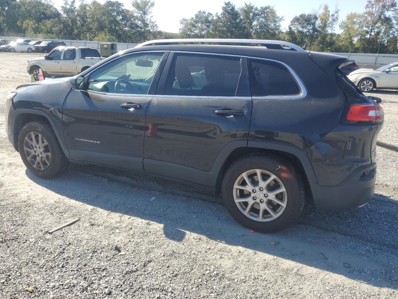 Jeep Grand Cherokee Latitude Image 6