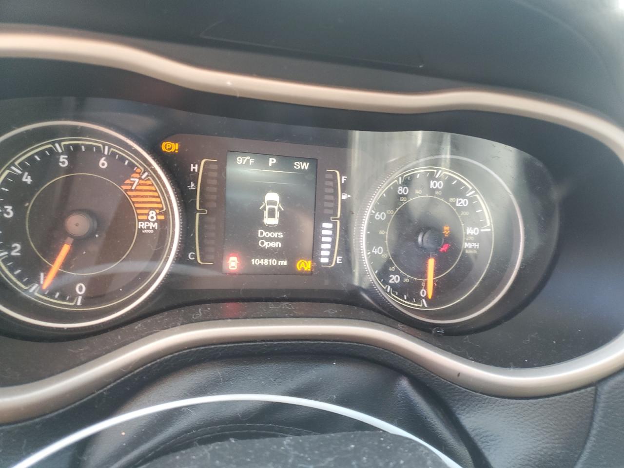 Jeep Grand Cherokee Latitude Image 8