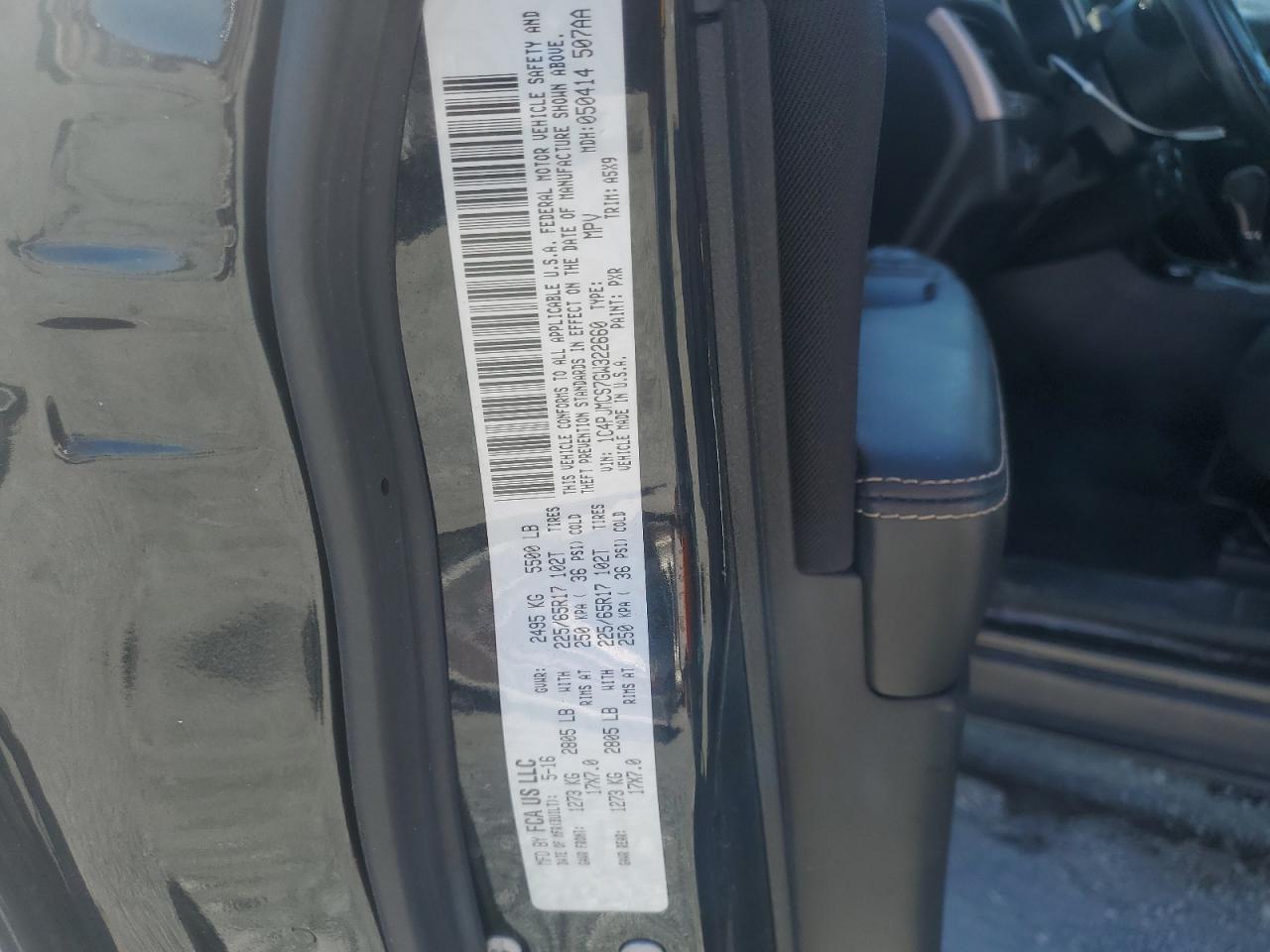 Jeep Grand Cherokee Latitude Image 11