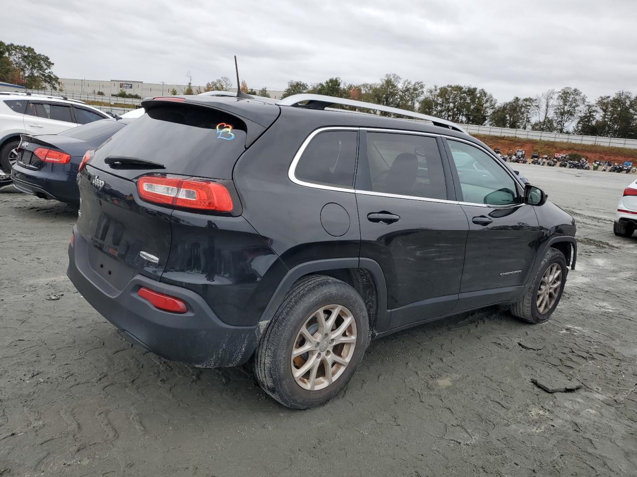 Jeep Grand Cherokee Latitude Image 10