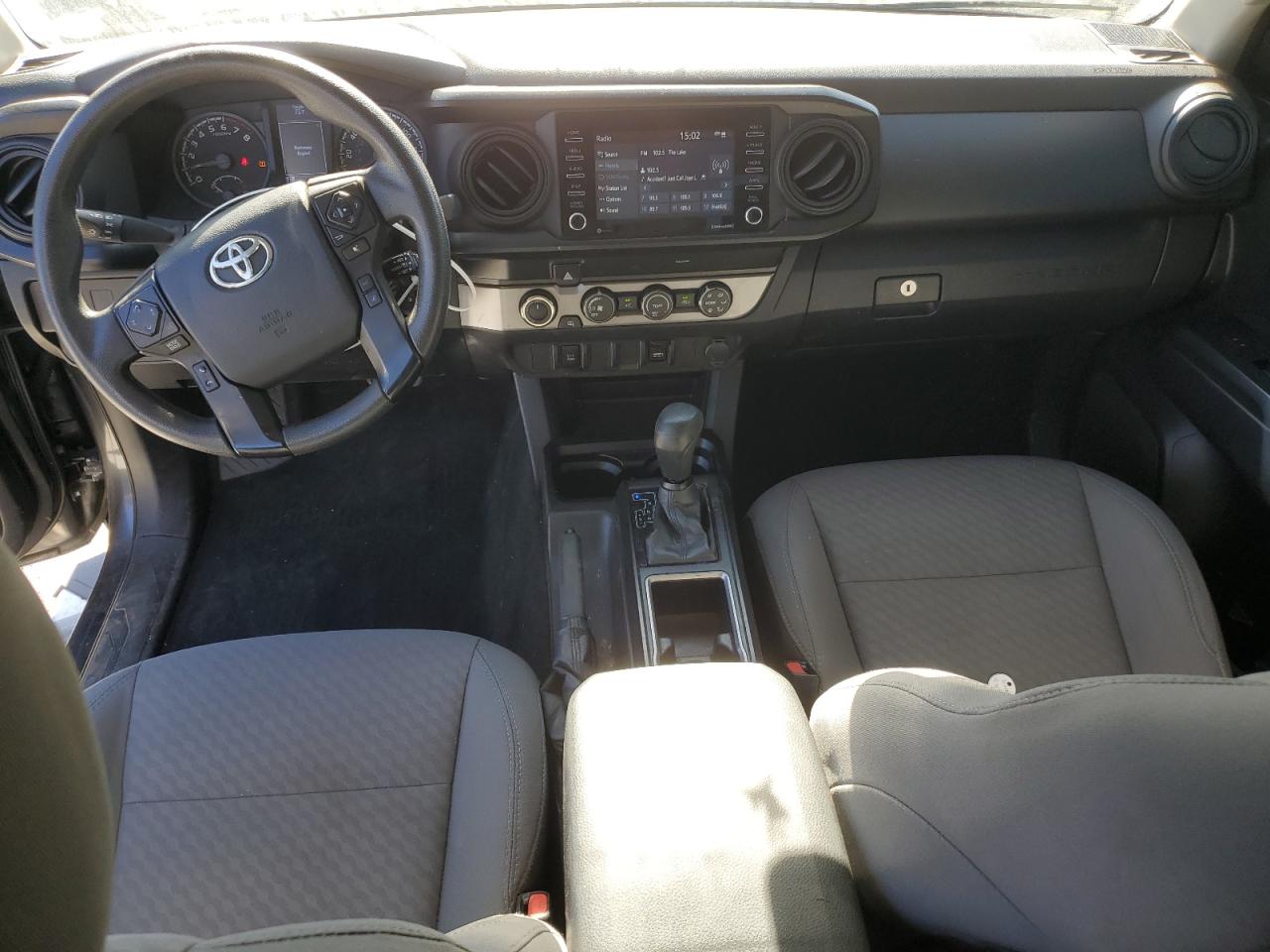 Toyota Tacoma Double Cab Image 2