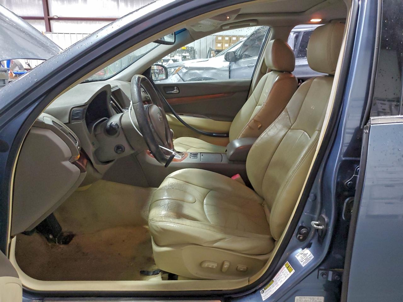 INFINITI G35 Image 7