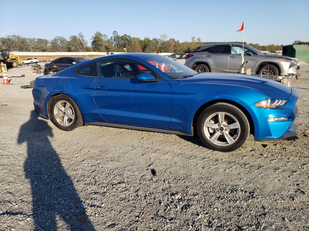 Ford Mustang Image 3