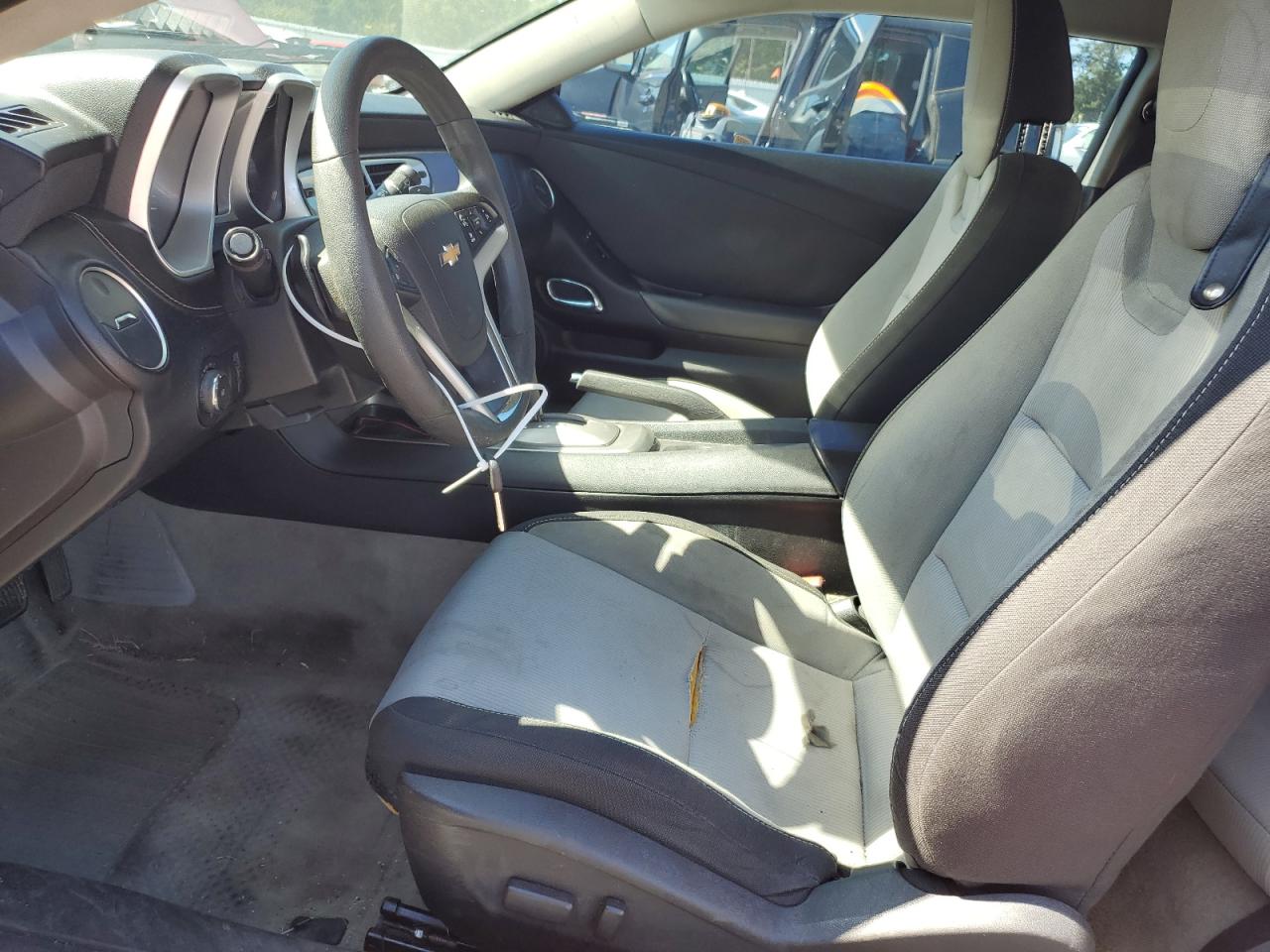 Chevrolet Camaro Lt Image 7