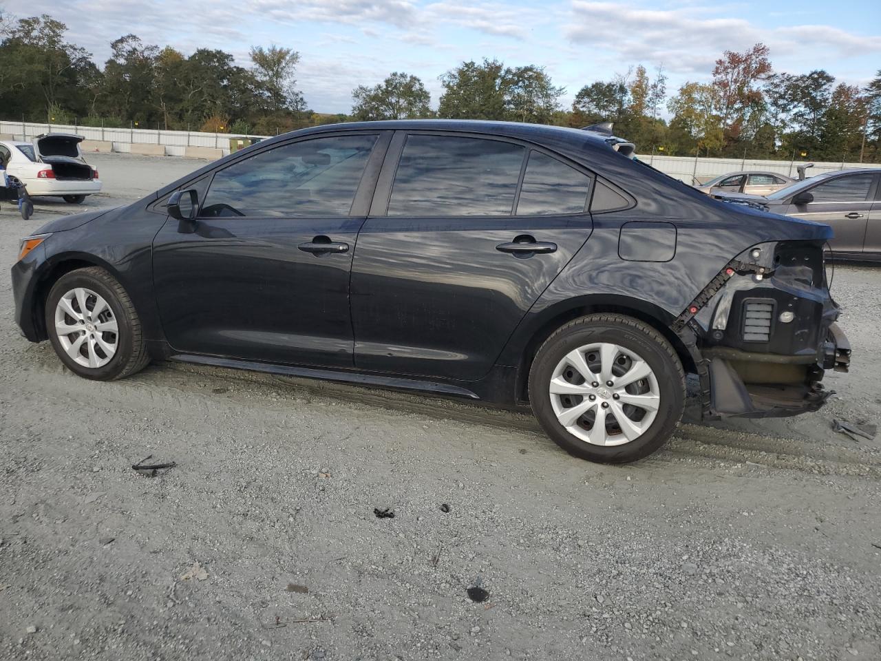 Toyota Corolla Le Image 2