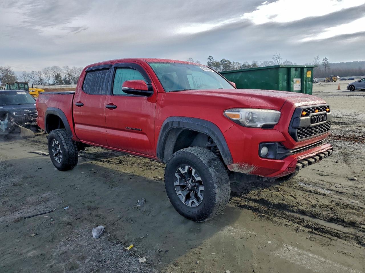 Toyota Tacoma Double Cab Image 3