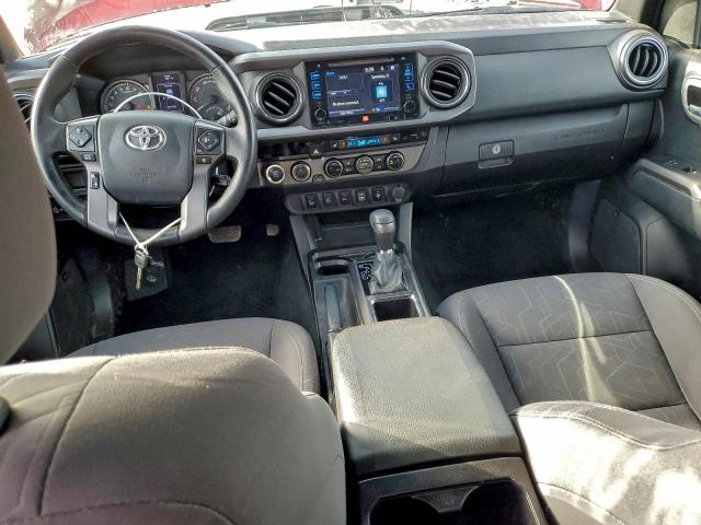 Toyota Tacoma Double Cab Image 6