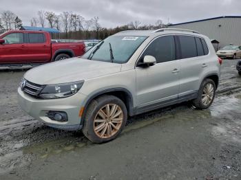  Salvage Volkswagen Tiguan