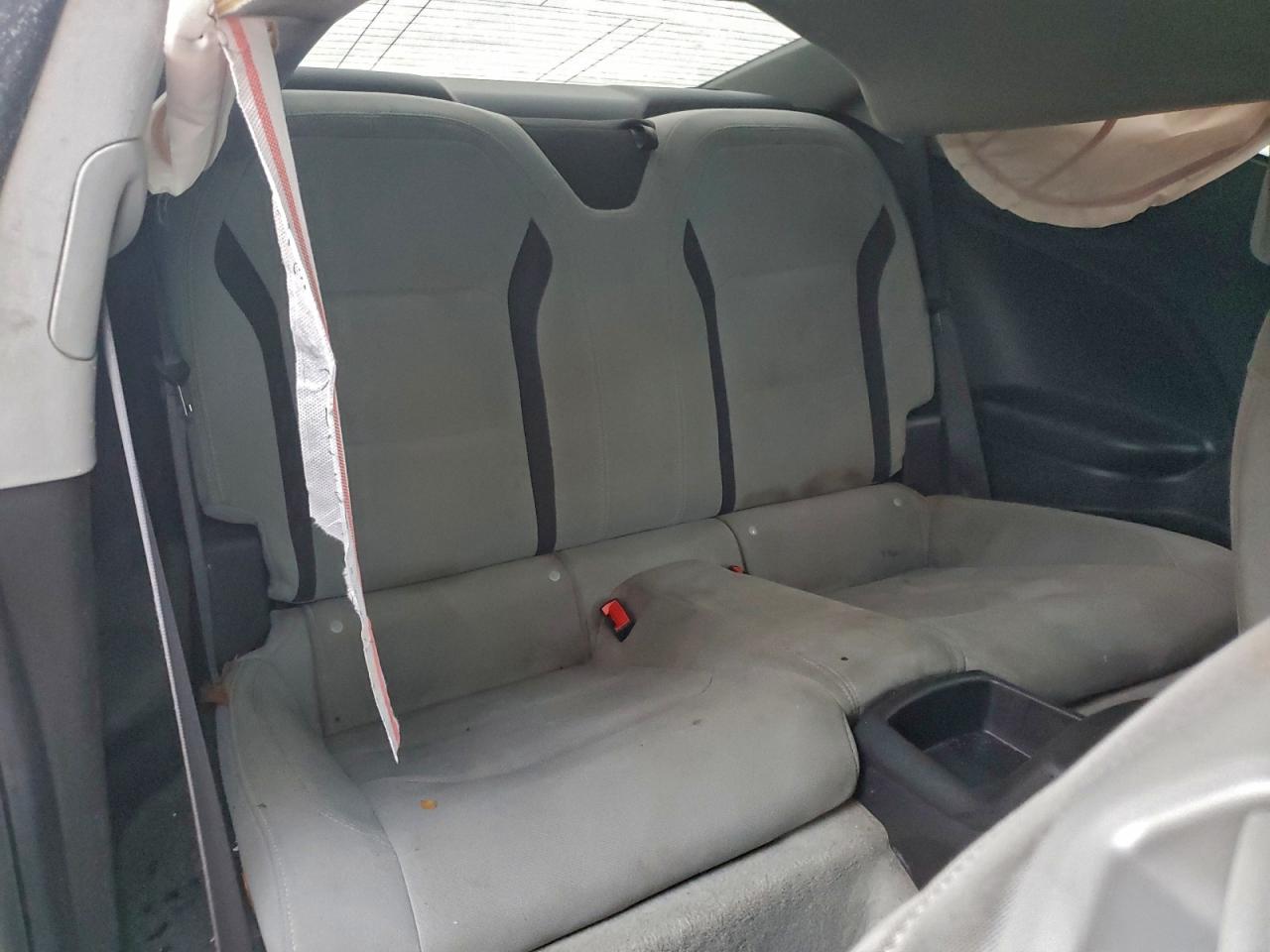 Chevrolet Camaro Lt Image 12