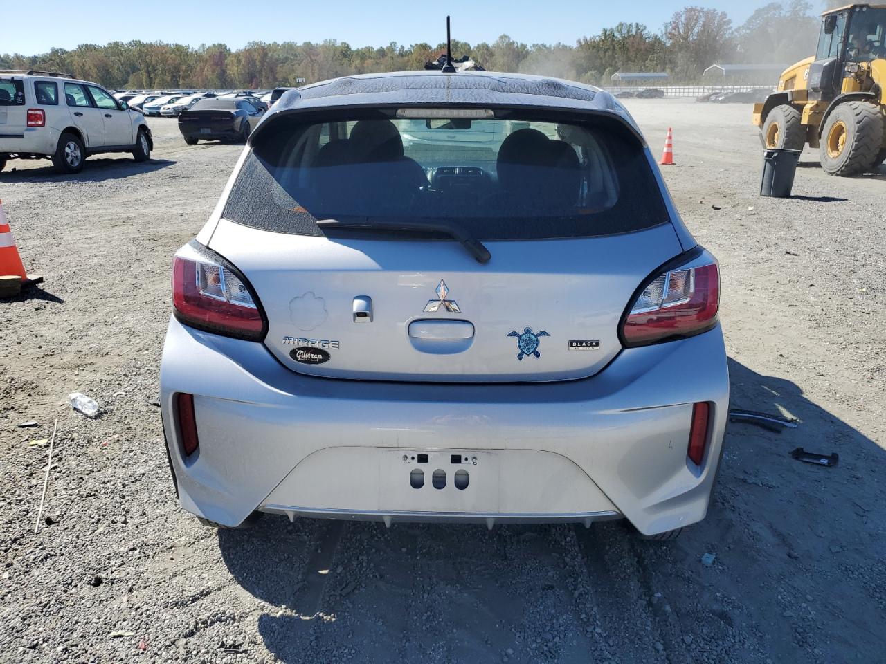 Mitsubishi Mirage Se Image 11