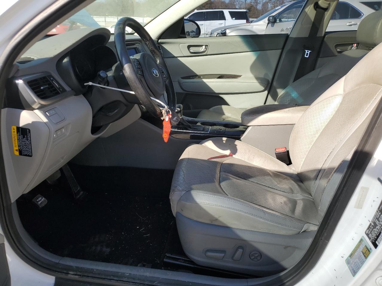 Kia Optima Ex Image 8