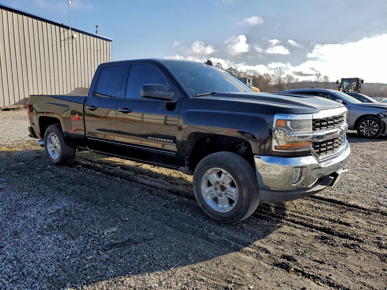 Chevrolet Silverado C1500 Lt Image 12