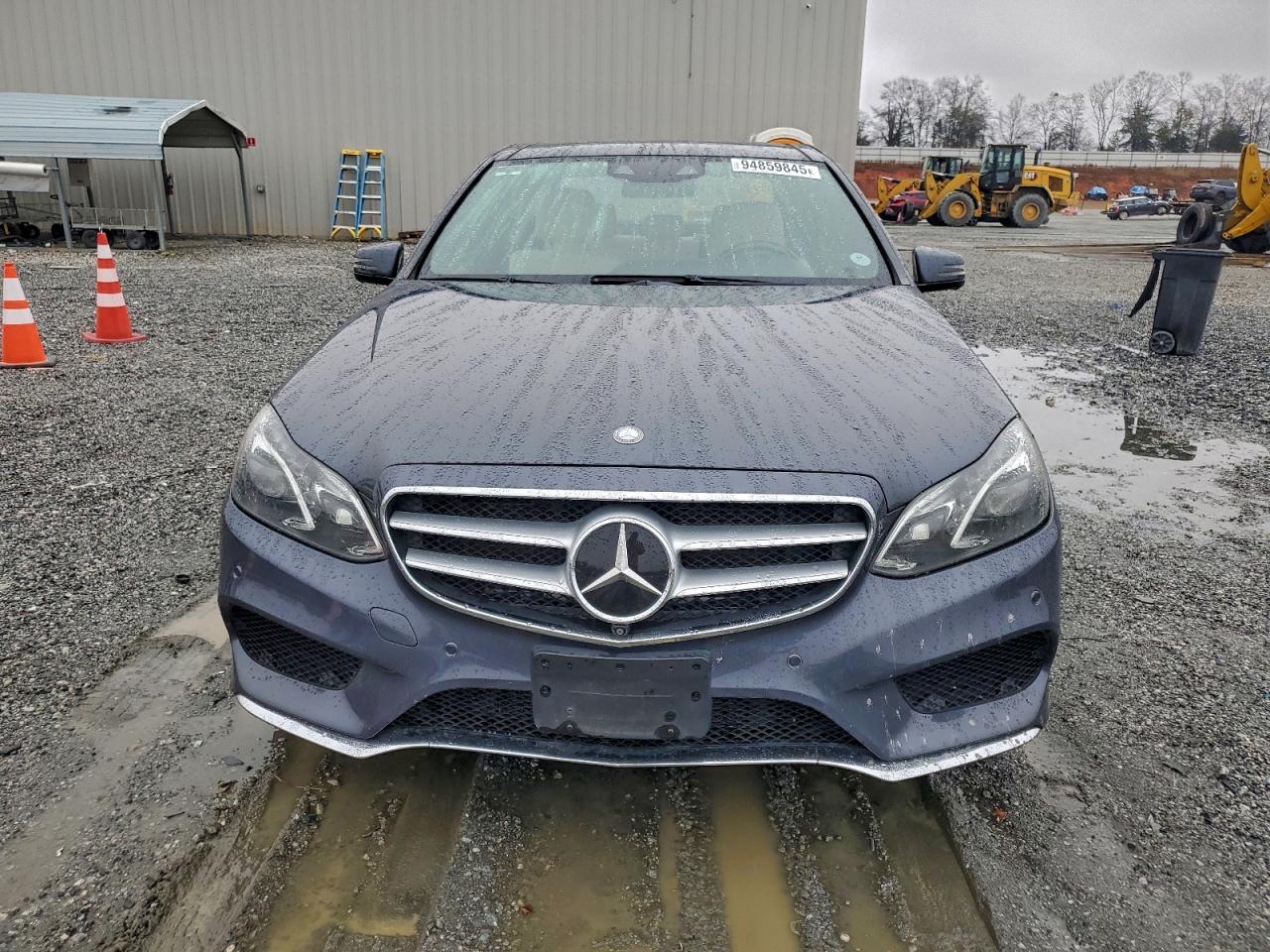 Mercedes-Benz E-Class 550 4matic Image 5