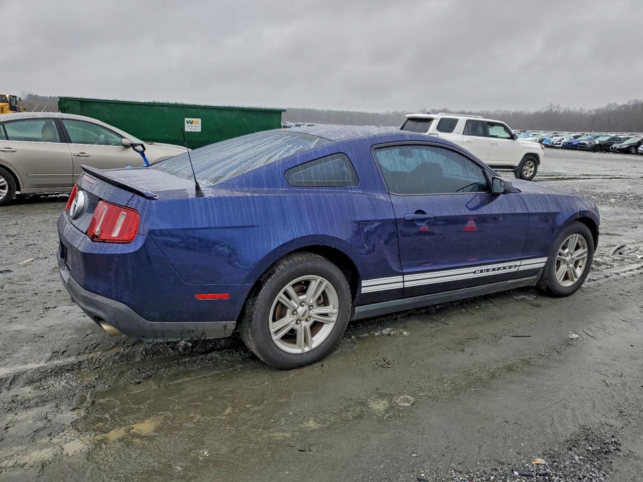 Ford Mustang Image 5