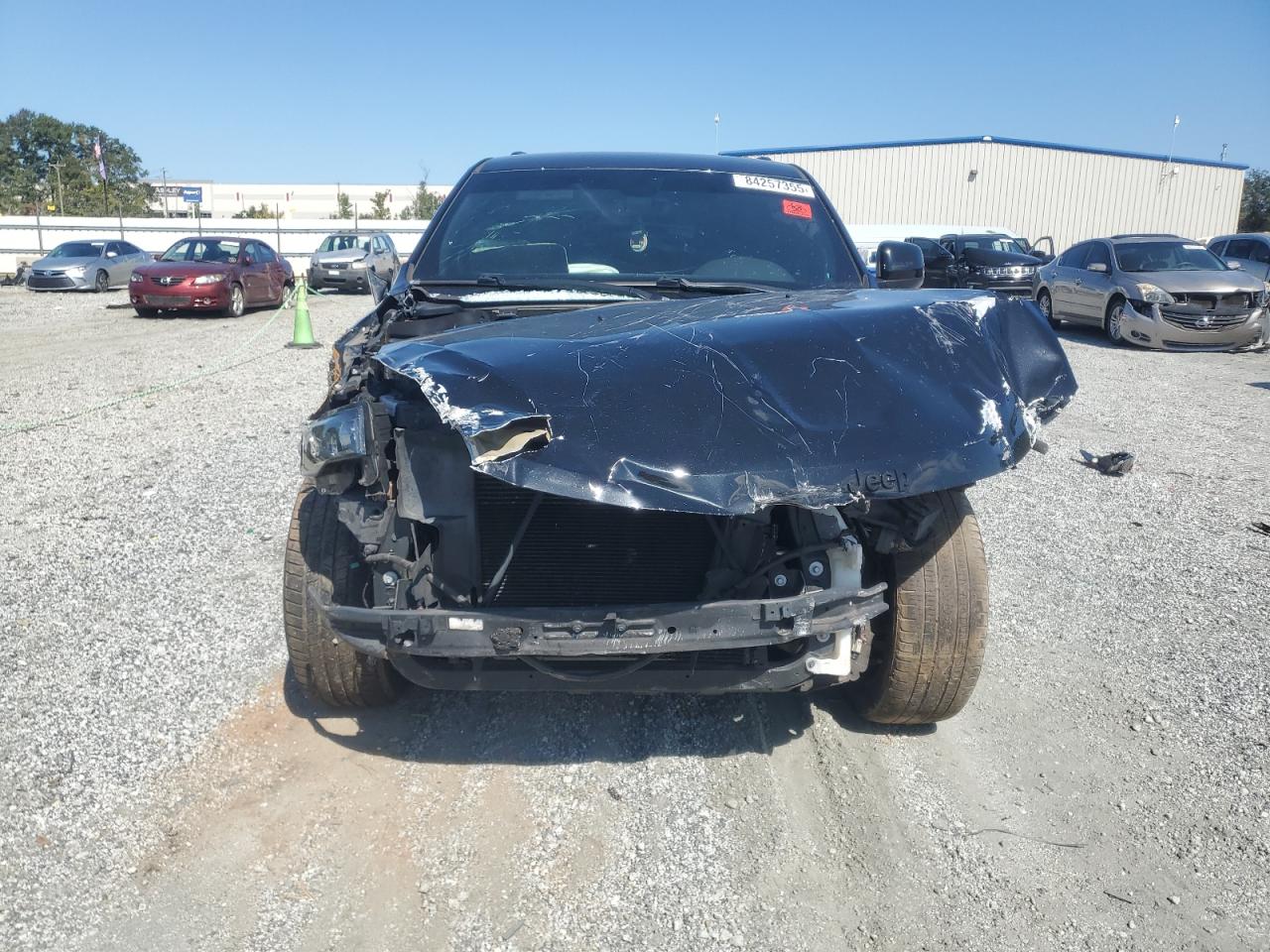 Jeep Grand Cherokee Laredo Image 8