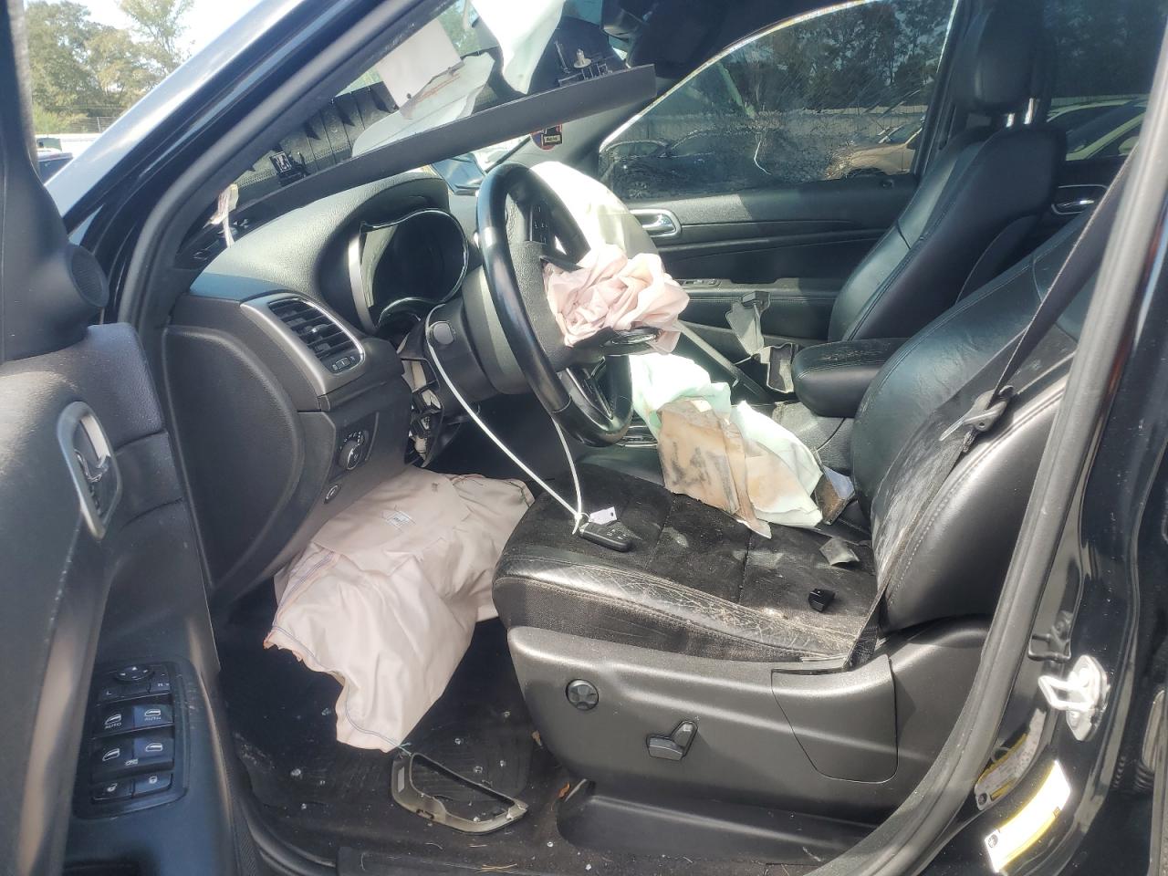 Jeep Grand Cherokee Laredo Image 9