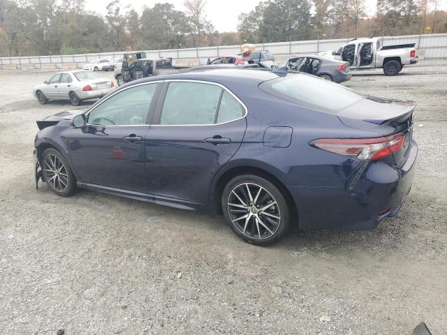 Toyota Camry Se Image 2