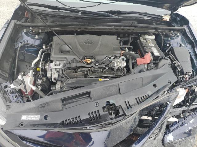 Toyota Camry Se Image 11