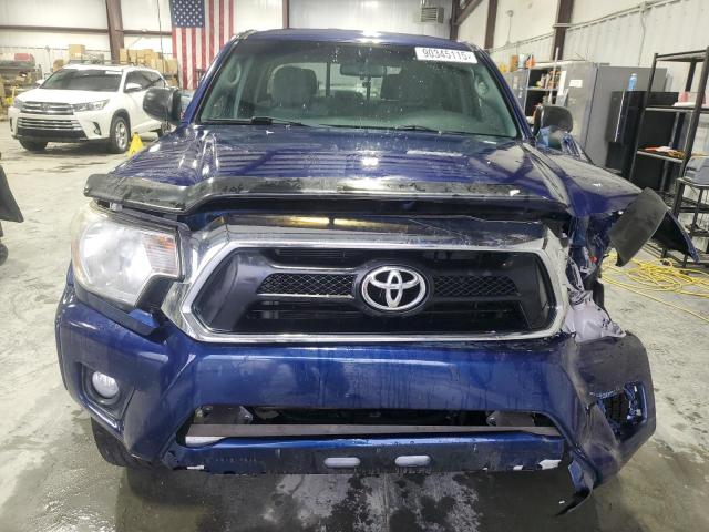 Toyota Tacoma Double Cab Image 11