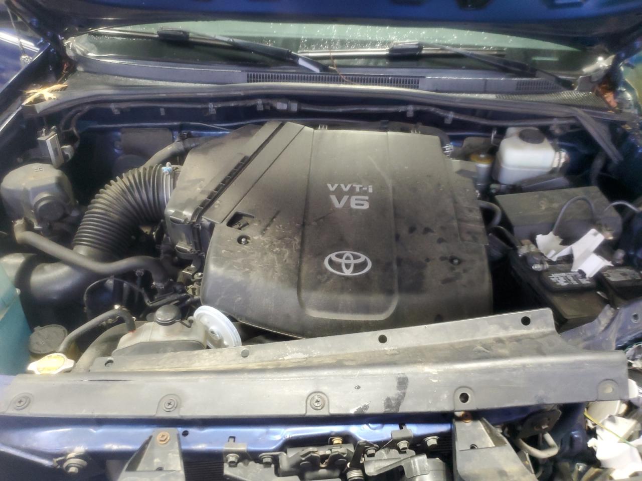 Toyota Tacoma Double Cab Image 10