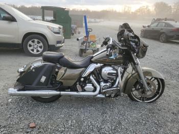  Salvage Harley-Davidson Fl