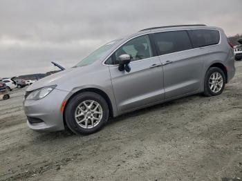  Salvage Chrysler Minivan
