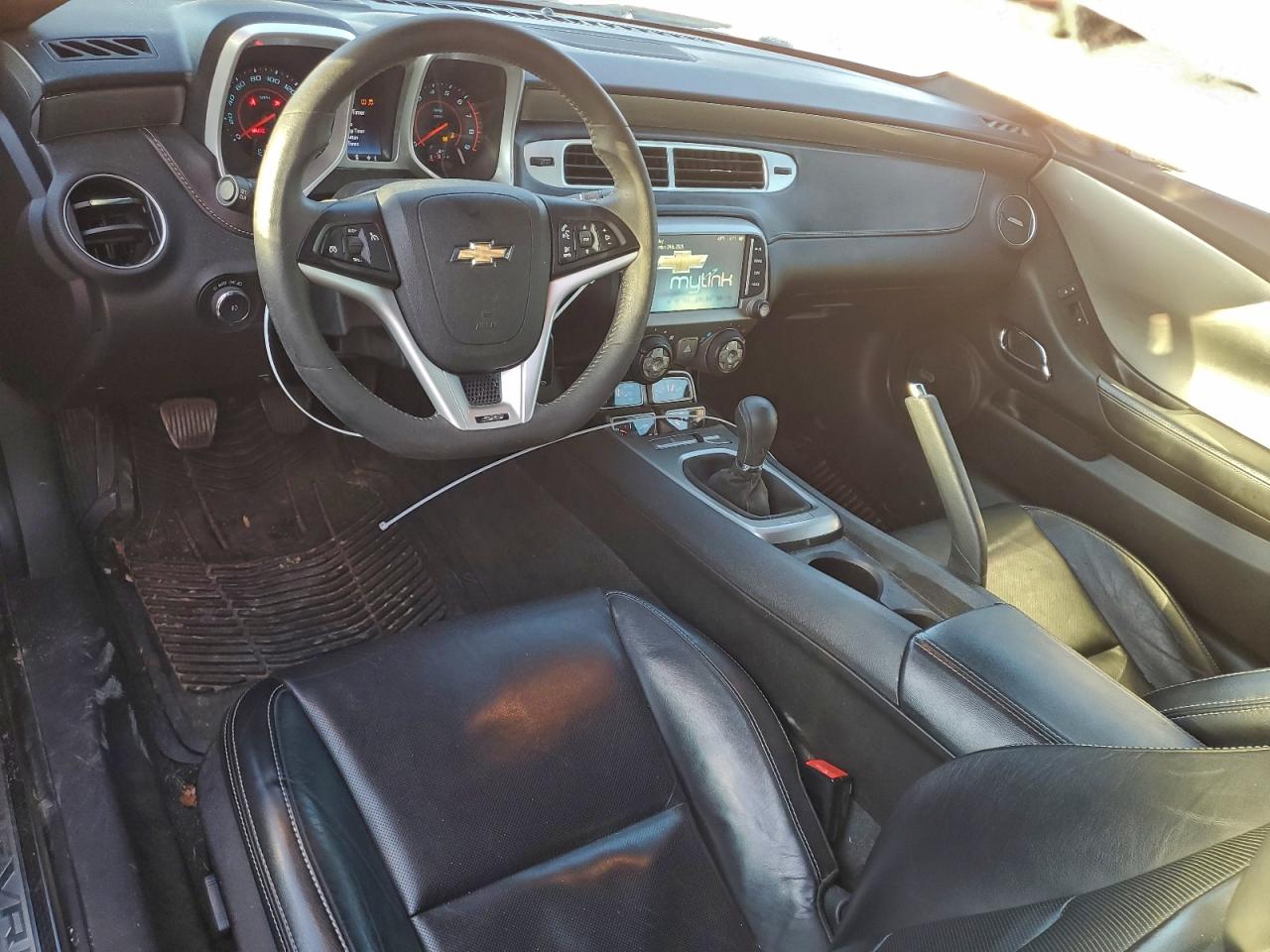 Chevrolet Camaro 2ss Image 6