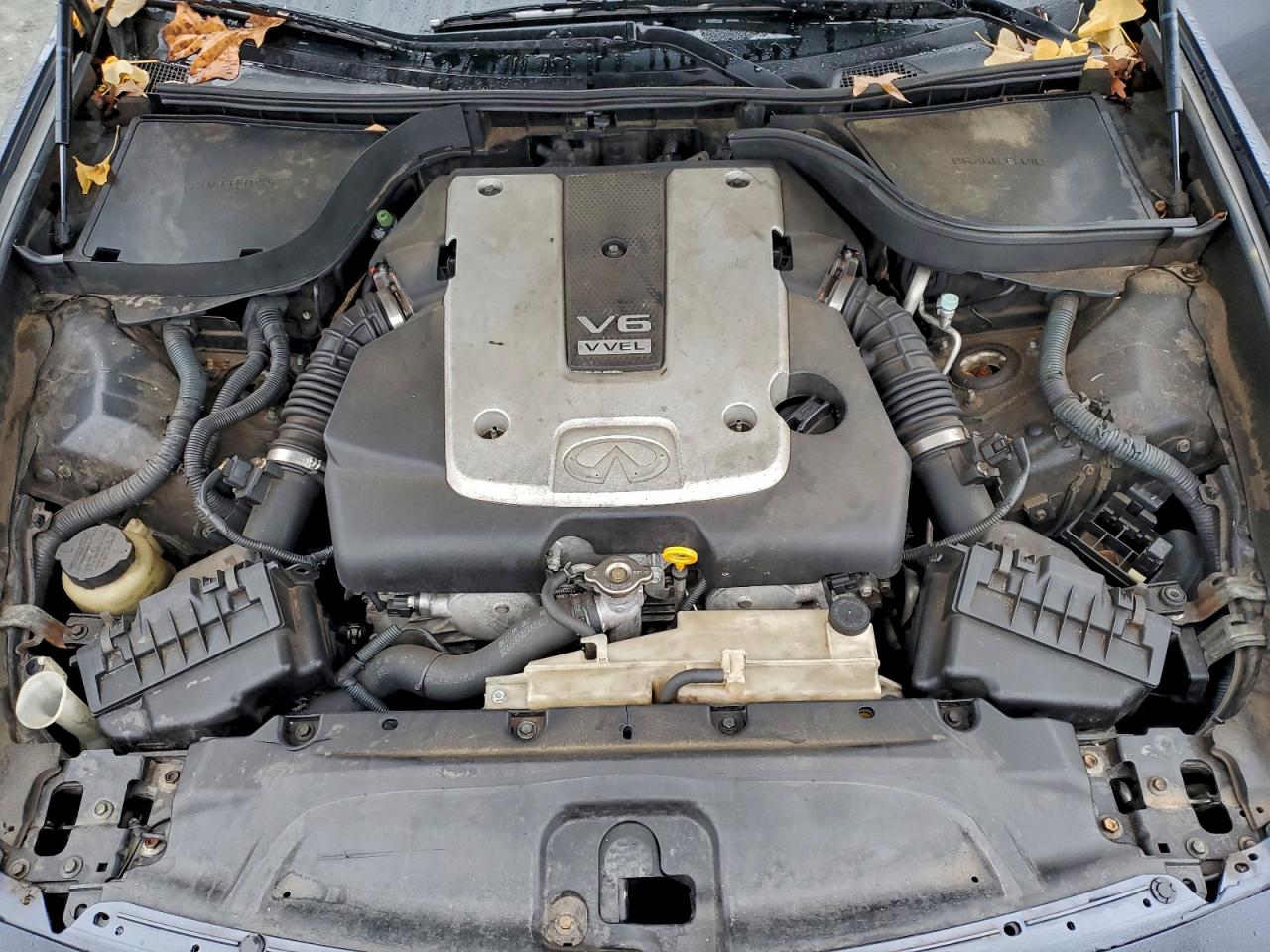 INFINITI G37 Image 13