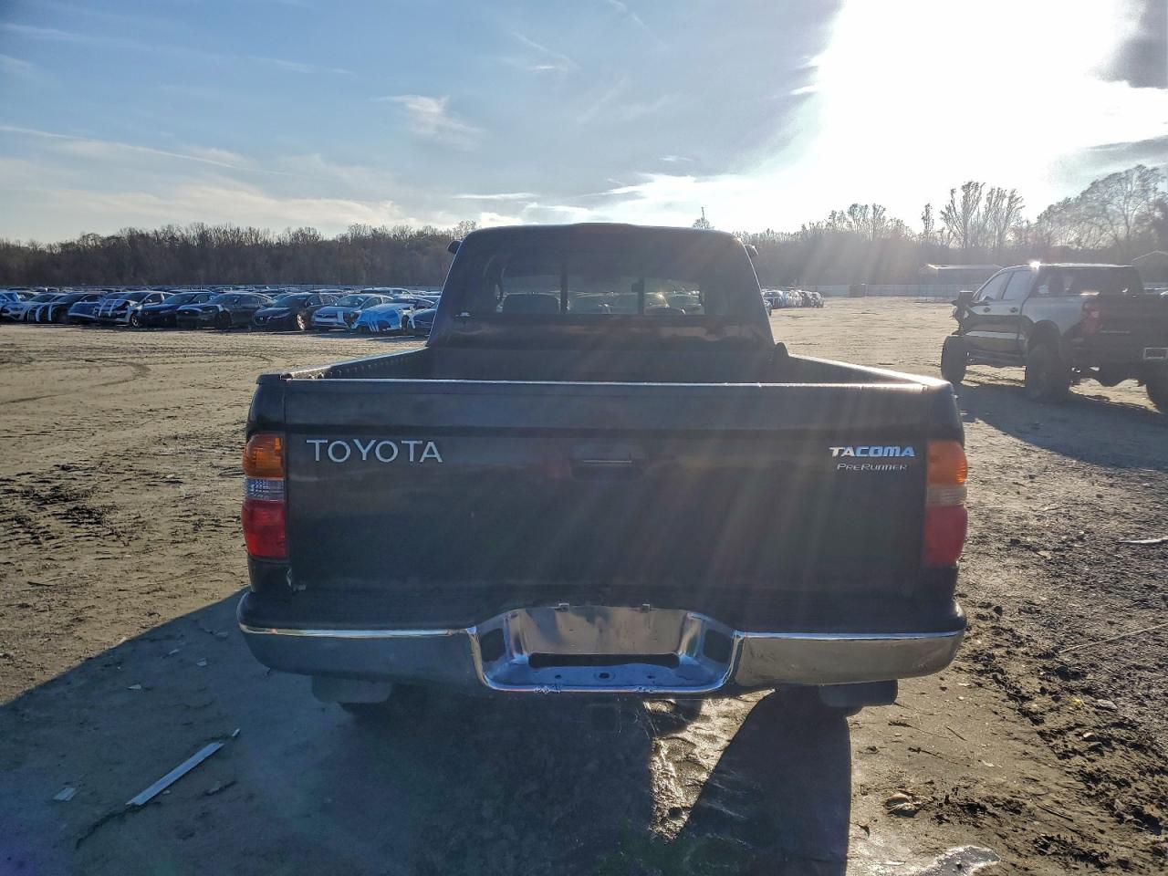 Toyota Tacoma Xtracab Prerunner Image 7