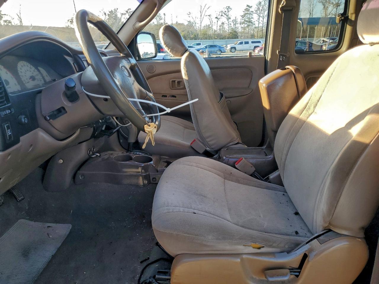 Toyota Tacoma Xtracab Prerunner Image 9